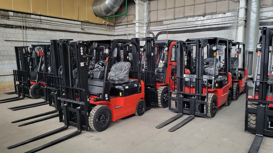 Тест-драйв складской техники на нашем складе в Обнинске